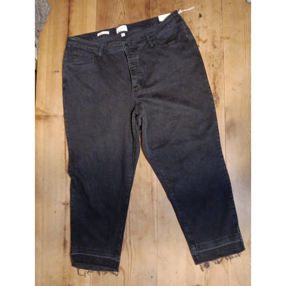 Universal Thread Women 22 R High Rise 90s Slim Jeans Black Wash Crop Button Fly - Picture 1 of 8